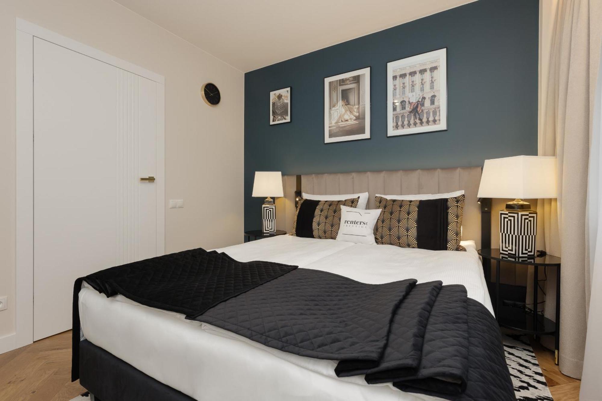 Butas Lux Blue Moon Center Foksal By Renters Prestige *