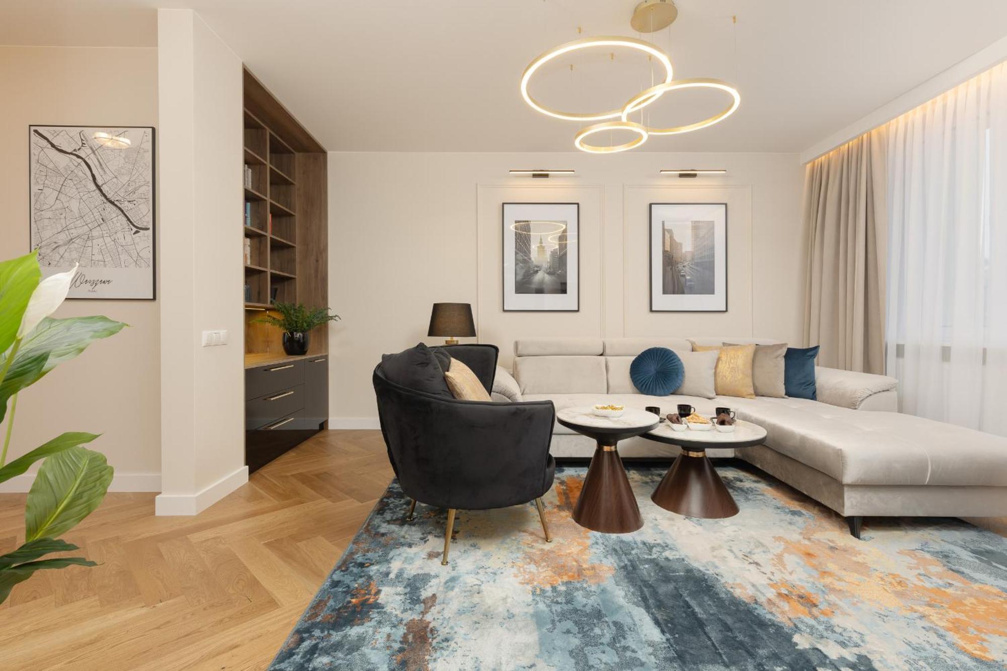 Butas Lux Blue Moon Center Foksal By Renters Prestige Warsaw